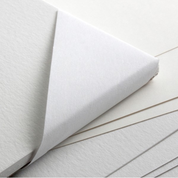 Cartoncino F4 - 50 x 70 cm - 220 gr - bianco - liscio - Fabriano - pacco 25 fogli Cartoncino F4 - 50 x 70 cm - 220 gr - bianco - liscio - Fabriano - pacco 25 fogli