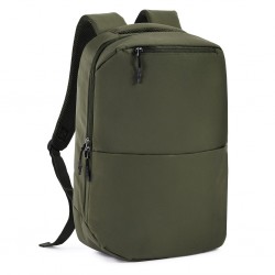 realizzato in poliestere di alta qualità, scomparto principale con chiusura a zip e con scomparto interno imbottito per portatile, due tasche frontali con chiusura a zip. Schienale imbottito con materiale traspirante con cinta per consentire l