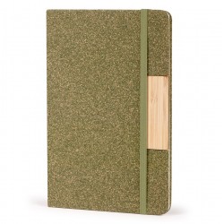 copertina realizzata con sughero, fondi di tè, poliestere e cotone. Con inserto in bambù, con fogli a righe (80 fogli), chiusura con elastico e cordino segnalibro NT (natural)