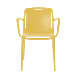 Poltrona GRANDSOLEIL Velair per HO.RE.CA Food da interno ecologia colore giallo ocra materiali riciclati e fibra di vetro elegante per ambienti interni esterni con braccioli impilabile set da 4 pz